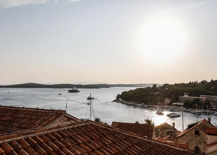 Hvar Old Dalmatian House Junior Suite - Deck 3