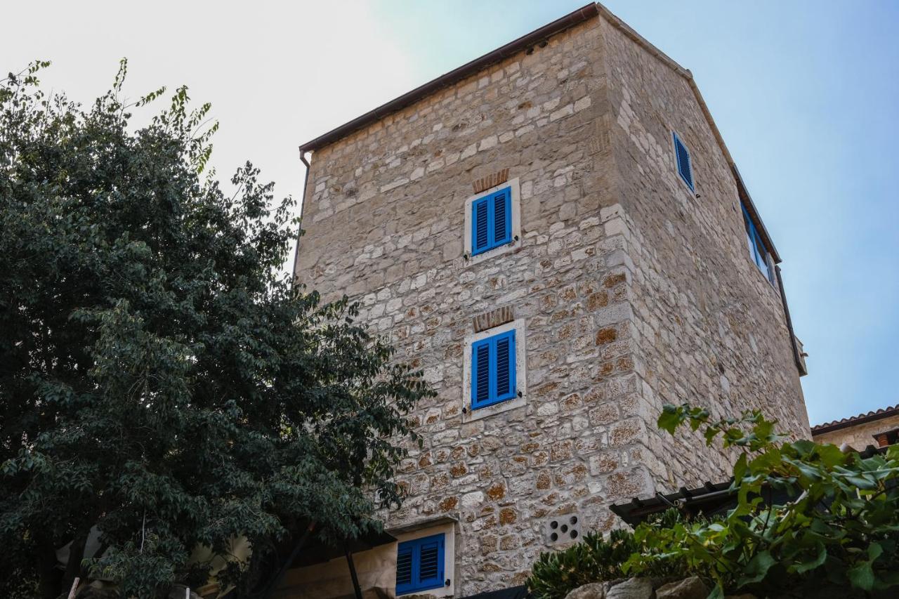 Hvar Old Dalmatian House Junior - Deck 3