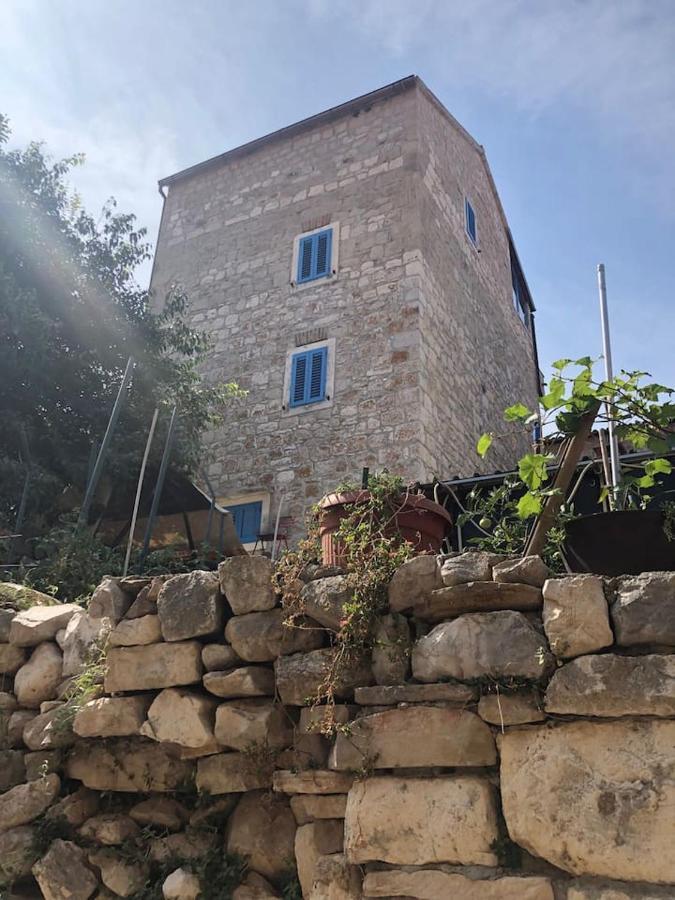 Apartment Hvar Old Dalmatian House Junior - Deck 3 Hvar Town